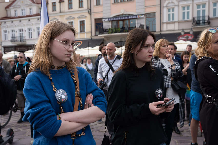 "Ani jednej więcej". Demonstracja na rynku w Rzeszowie