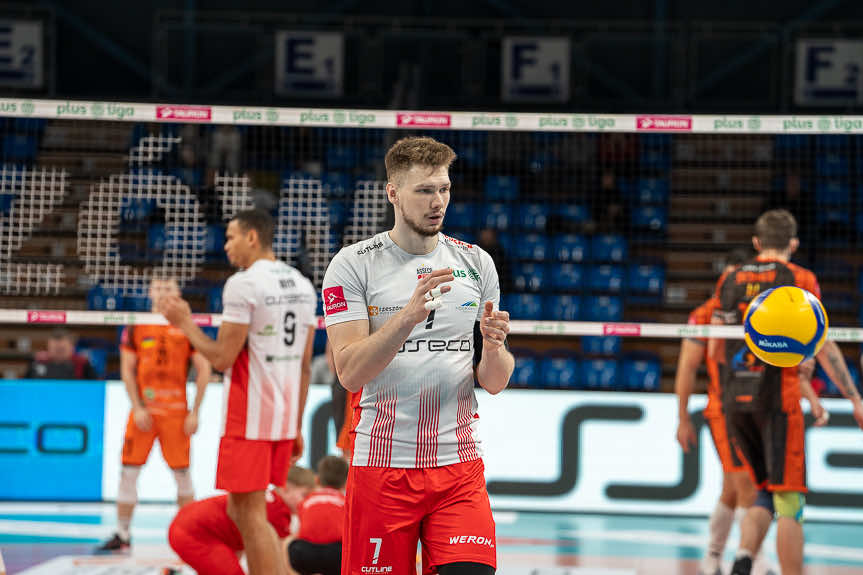 Asseco Resovia wygrywa za trzy punkty z Barkom Każany Lwów