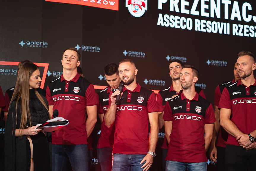 Fotorelacja z prezentacji składu Asseco Resovii Rzeszów na sezon 2023/24