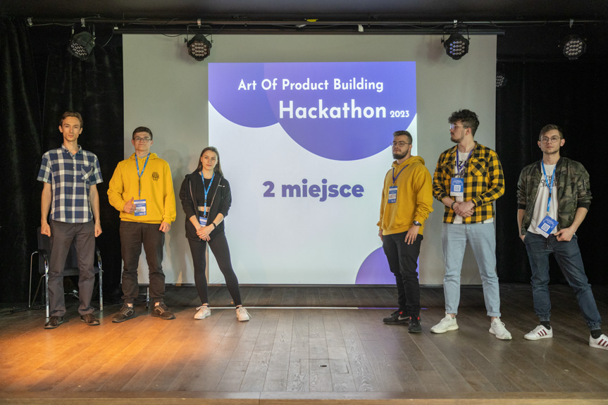 Hackathon Art of Product Building 2023