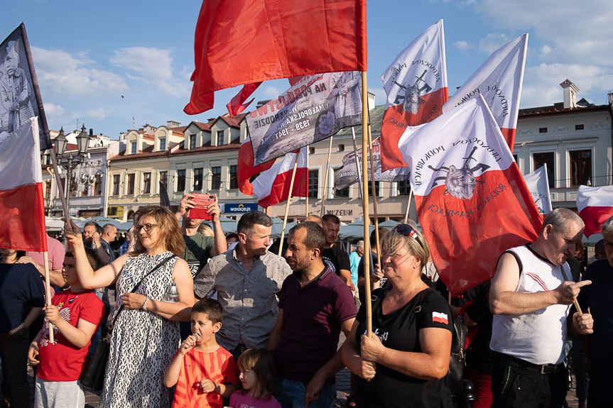 Marsz Pamięci Ofiar Rzezi Wołyńskiej w Rzeszowie