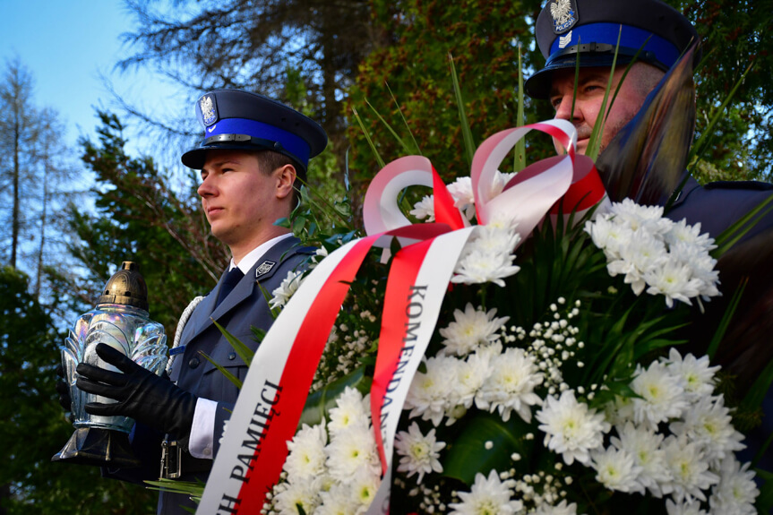 Policjanci uczcili Pamięć Ofiar Zbrodni Katyńskiej