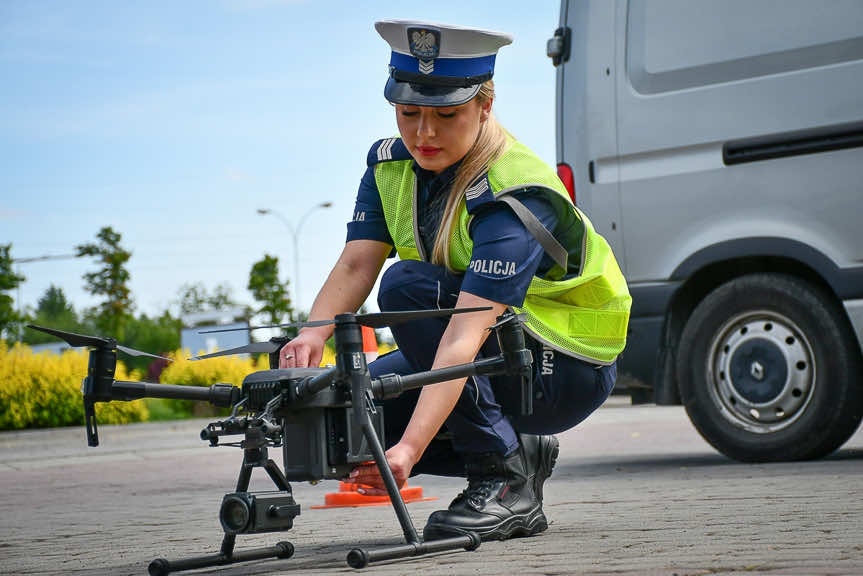 Policyjny dron nad Rzeszowem. Ujawnił 22 wykroczenia