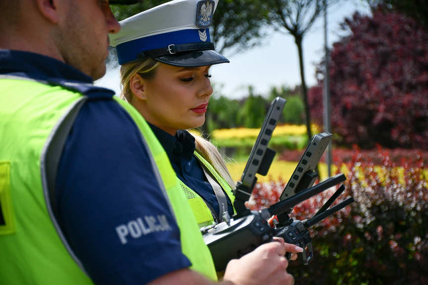 Policyjny dron nad Rzeszowem. Ujawnił 22 wykroczenia