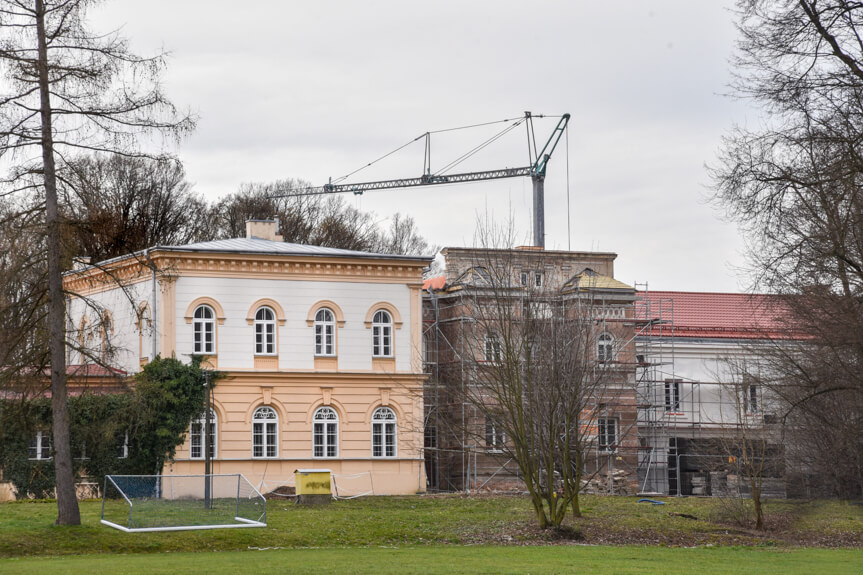 Prace przy rozbudowie zespołu pałacowego w Tyczynie