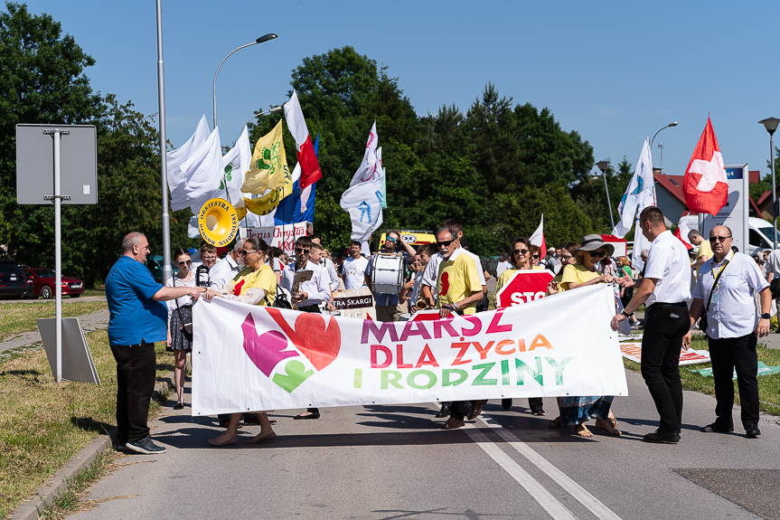 Ulicami Rzeszowa przeszedł Marsz Dla Życia i Rodziny