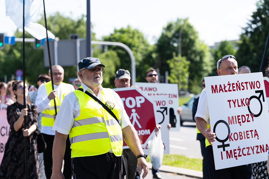 Ulicami Rzeszowa przeszedł Marsz Dla Życia i Rodziny