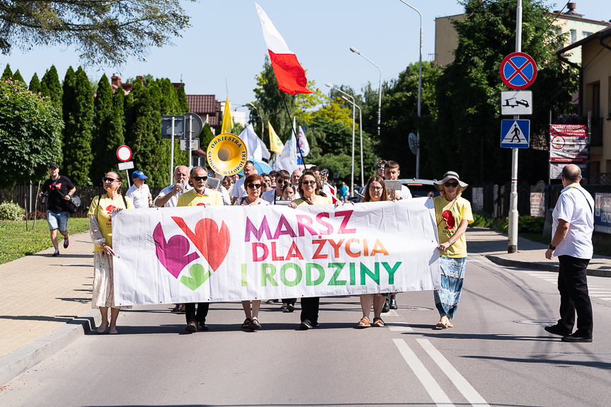 Ulicami Rzeszowa przeszedł Marsz Dla Życia i Rodziny