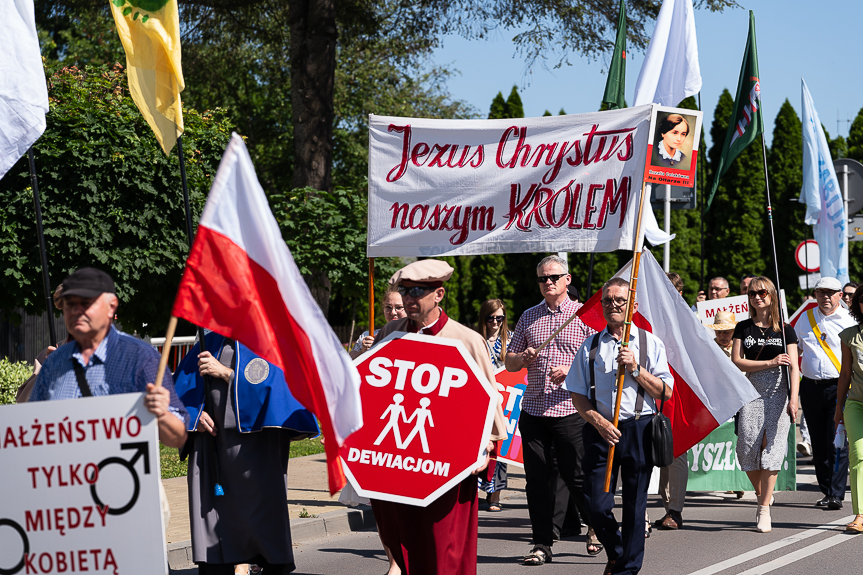 Ulicami Rzeszowa przeszedł Marsz Dla Życia i Rodziny