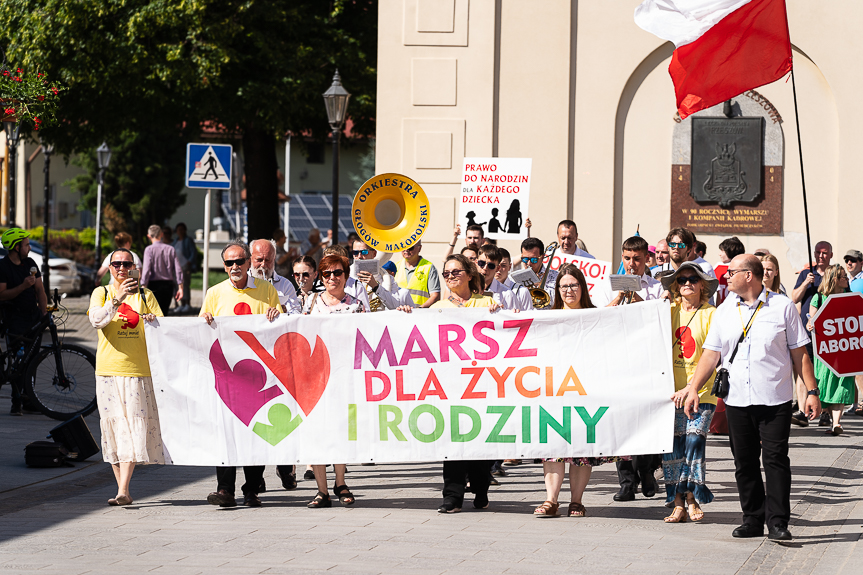 Ulicami Rzeszowa przeszedł Marsz Dla Życia i Rodziny