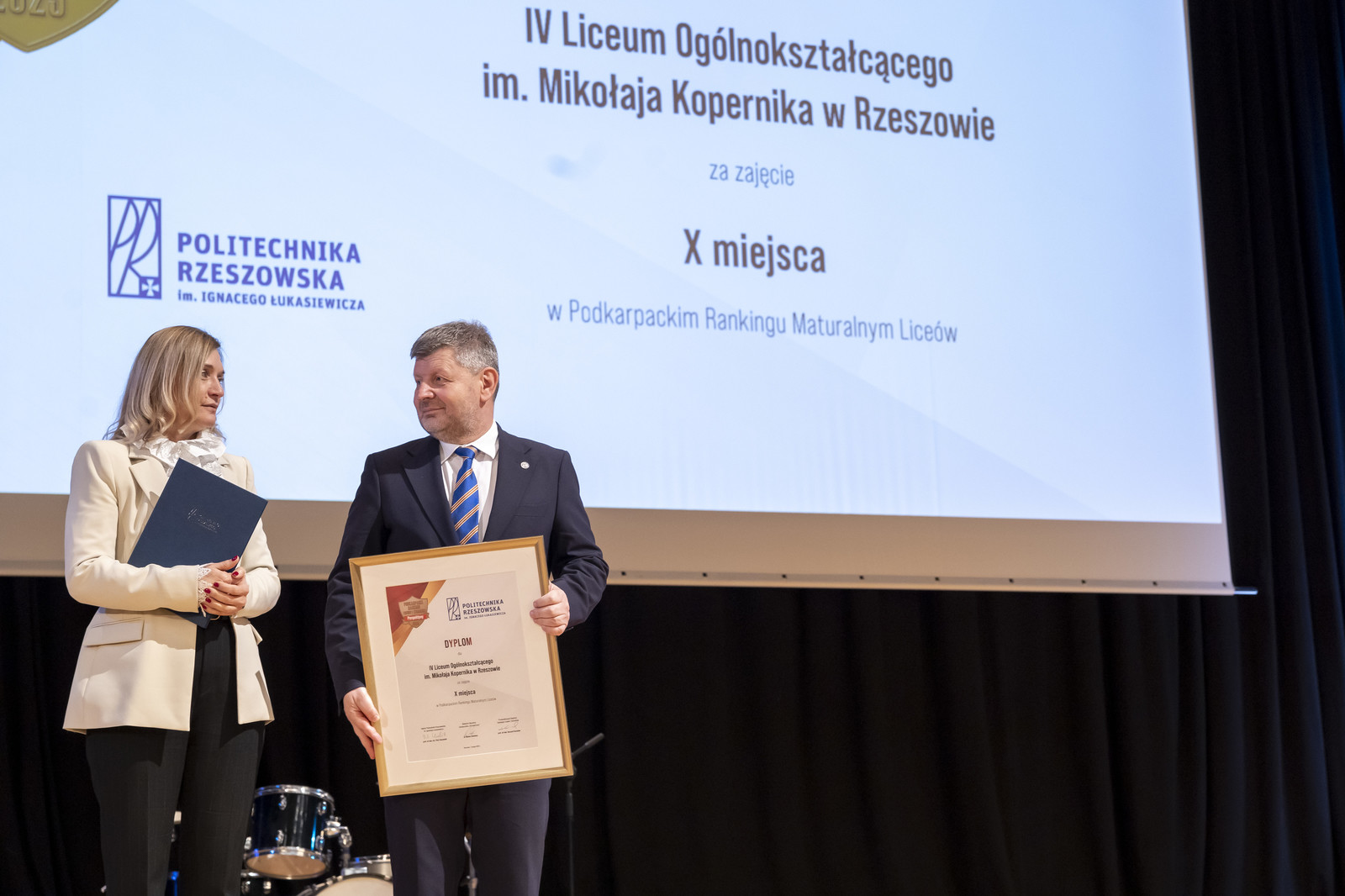 Uroczysta gala Podkarpackiego Rankingu Liceów i Techników Perspektywy 2025 na Politechnice Rzeszowskiej