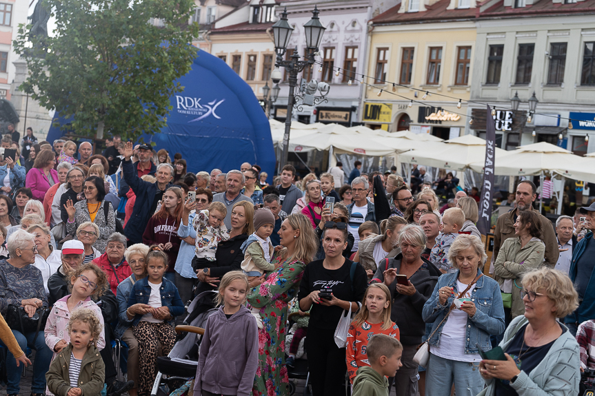 Wystartowały Senioralia Rzeszowskie. Koncert Majki Jerzowskiej na otwarcie