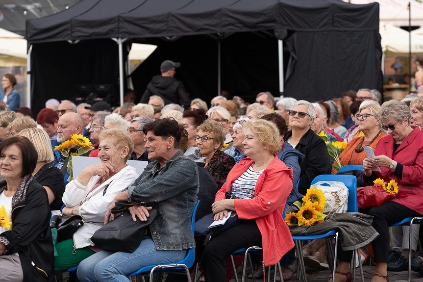 Wystartowały Senioralia Rzeszowskie. Koncert Majki Jerzowskiej na otwarcie