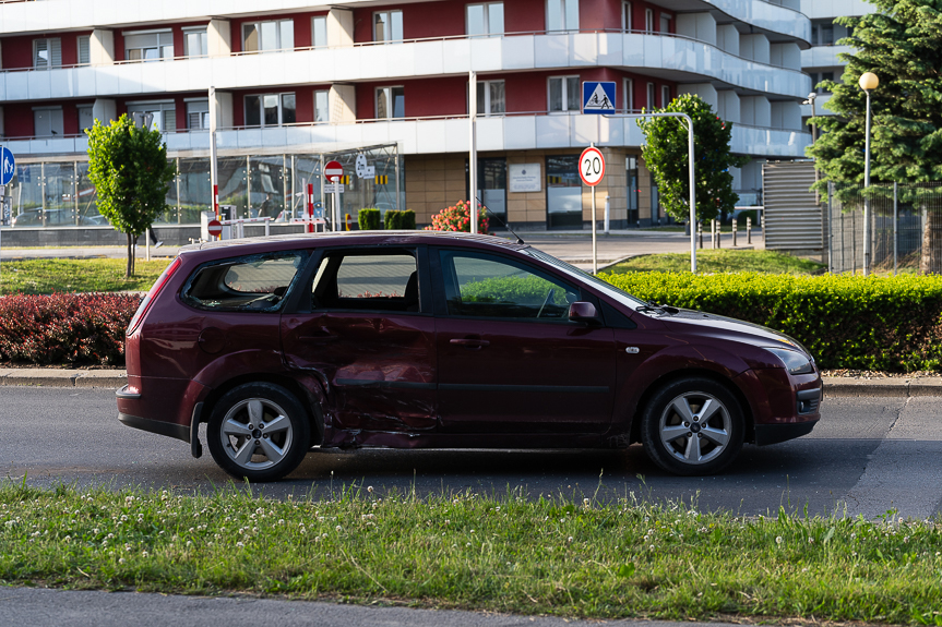 Zderzenie samochodu osobowego z motocyklem na Kopisto w Rzeszowie