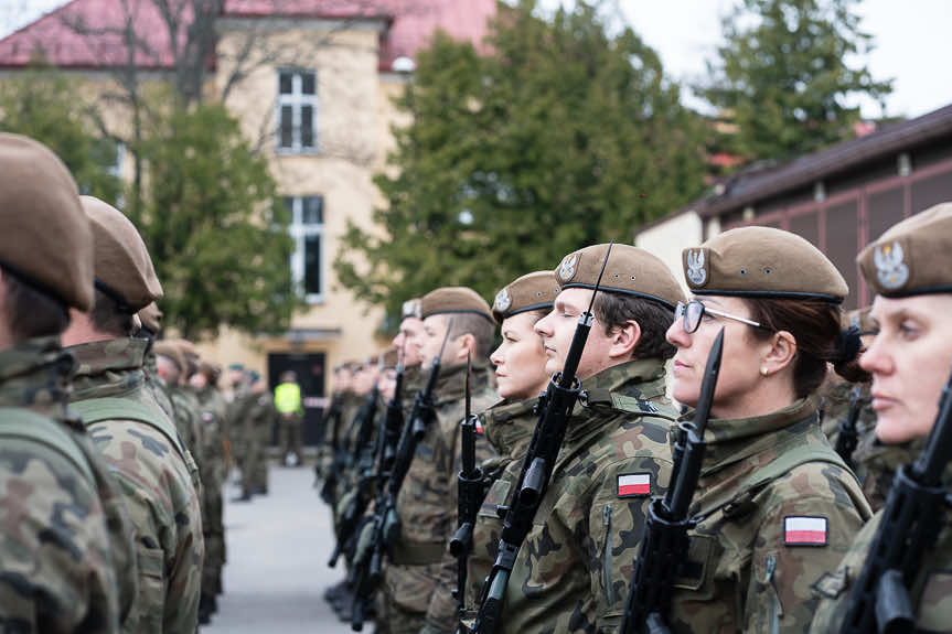 Żołnierze WOT z Rzeszowa złożyli uroczystą przysięgę